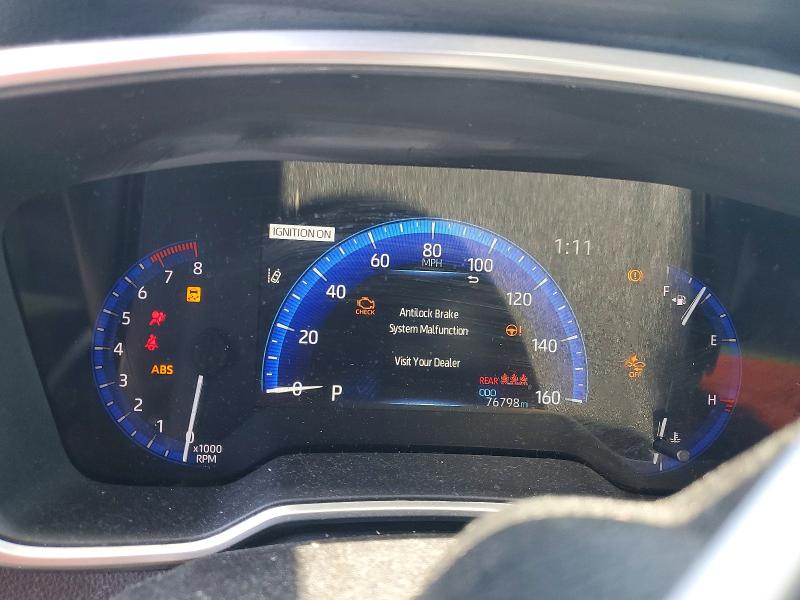 Продаж на аукціоні авто 2022 Toyota Corolla Cross, vin: 7MUDAAAG6NV030713, номер лоту: 54028346