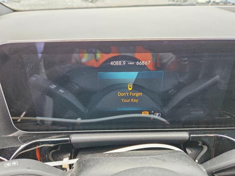 2021 Mercedes-benz Gla მანქანა იყიდება აუქციონზე, vin: W1N4N4HB2MJ164696, აუქციონის ნომერი: 53507176