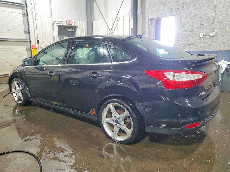 2013 Ford Focus მანქანა იყიდება აუქციონზე, vin: 1FADP3J2XDL144969, აუქციონის ნომერი: 54022096