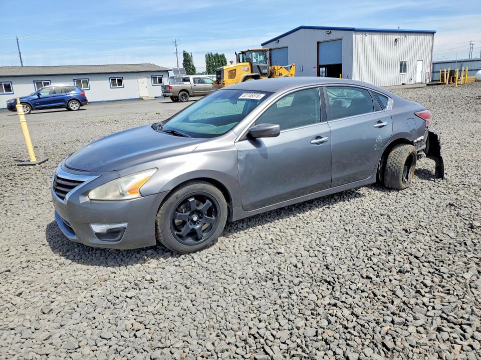 52746516 :رقم المزاد ، 1N4AL3AP1FN302021 vin ، 2015 Nissan Altima مزاد بيع