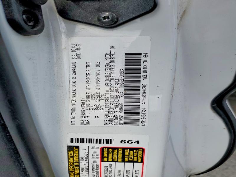 55044966 :رقم المزاد ، 3TYRX5GN1NT046642 vin ، 2022 Toyota Tacoma مزاد بيع