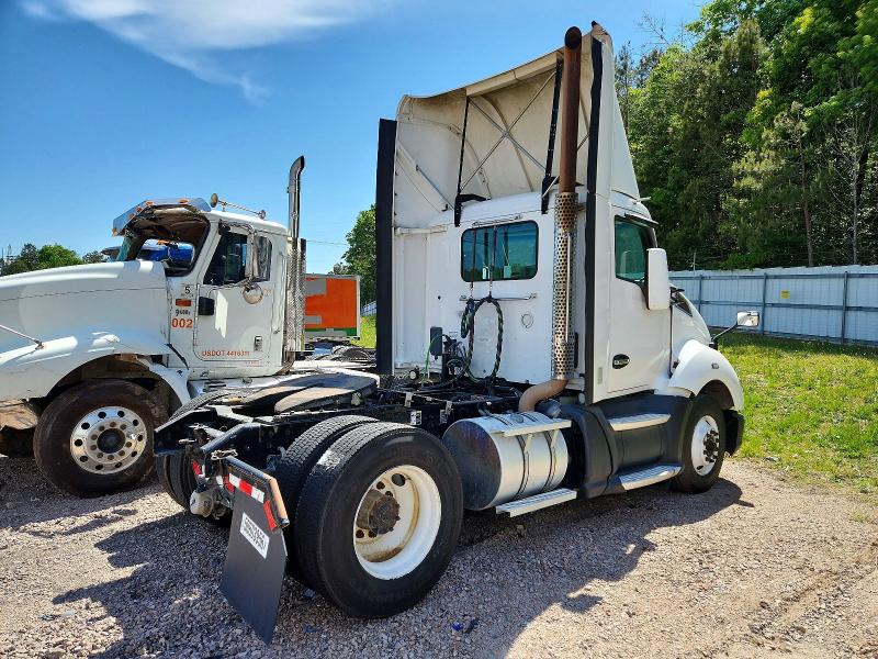 50603956 :رقم المزاد ، 1XKYA48X6HJ160323 vin ، 2017 Kenworth T680 مزاد بيع