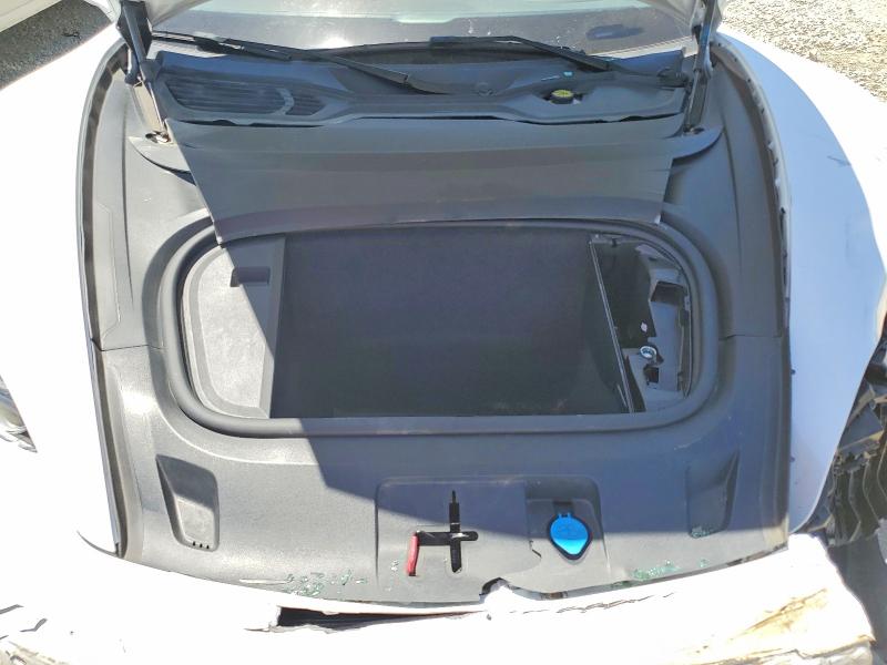 53996386 :رقم المزاد ، WP0AB2Y19LSA51600 vin ، 2020 Porsche Taycan مزاد بيع
