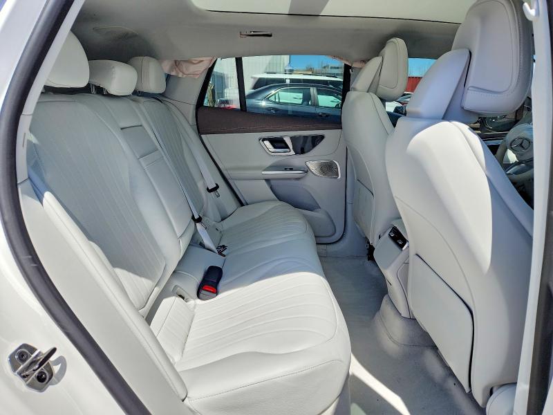 52674106 :رقم المزاد ، 4JGGM2CB0PA030546 vin ، 2023 Mercedes-benz Eqe Suv مزاد بيع