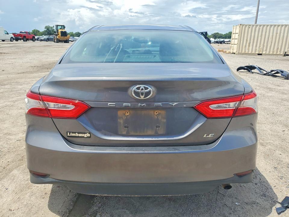 2018 Toyota Camry მანქანა იყიდება აუქციონზე, vin: 4T1B11HK7JU109661, აუქციონის ნომერი: 54772796
