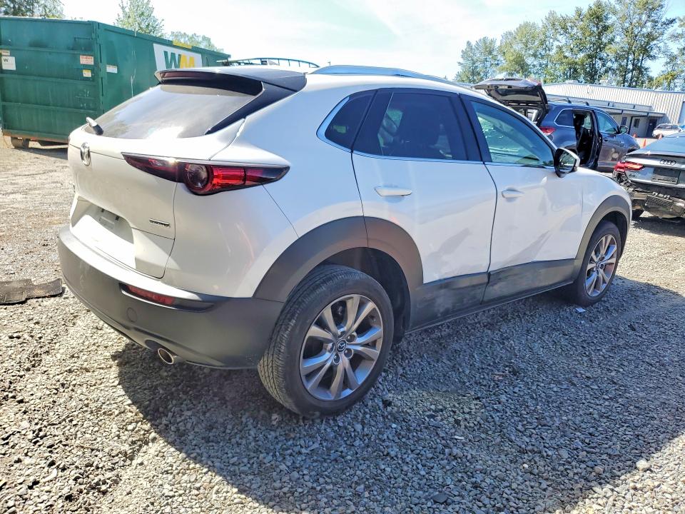 54806416 :رقم المزاد ، 3MVDMBDM7MM218033 vin ، 2021 Mazda Cx-30 مزاد بيع