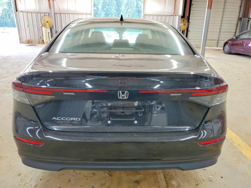 53444726 :رقم المزاد ، 1HGCY1F2XPA037812 vin ، 2023 Honda Accord مزاد بيع