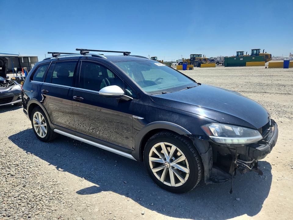 Aukcja sprzedaży 2018 Volkswagen Golf Alltrack, vin: 3VWH17AU2JM757522, numer aukcji: 52947836