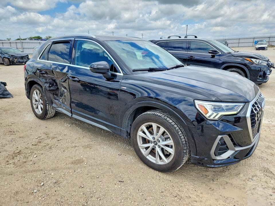 Продажа на аукционе авто 2022 Audi Q3, vin: WA1EECF39N1088780, номер лота: 54441836