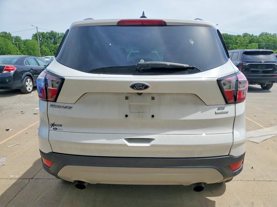 Продажа на аукционе авто 2018 Ford Escape, vin: 1FMCU0GD6JUC31890, номер лота: 53719736