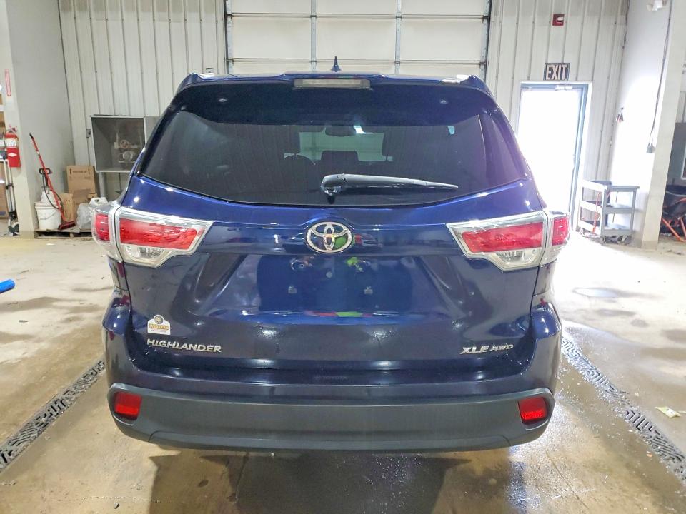 Продаж на аукціоні авто 2015 Toyota Highlander, vin: 5TDJKRFHXFS217013, номер лоту: 54774976
