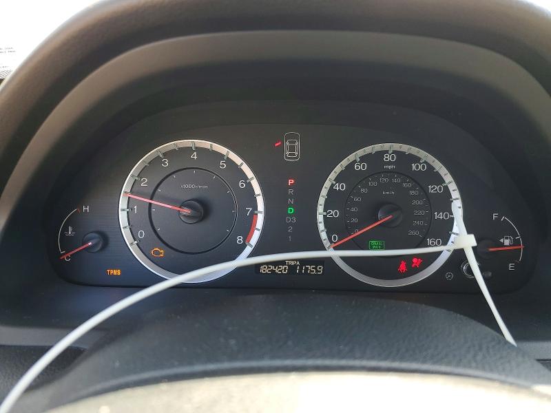 52868406 :رقم المزاد ، 1HGCP2F89BA044725 vin ، 2011 Honda Accord مزاد بيع