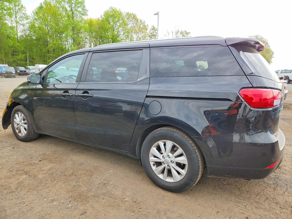 52567396 :رقم المزاد ، KNDMB5C19F6021545 vin ، 2015 Kia Sedona مزاد بيع