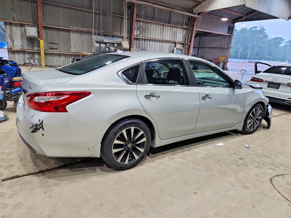 Продаж на аукціоні авто 2017 Nissan Altima, vin: 1N4AL3AP4HC129139, номер лоту: 54439976