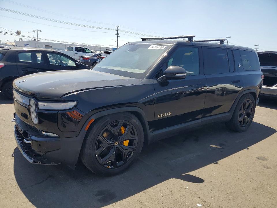 55606546 :رقم المزاد ، 7PDSGABL1NN001954 vin ، 2022 Rivian R1s مزاد بيع