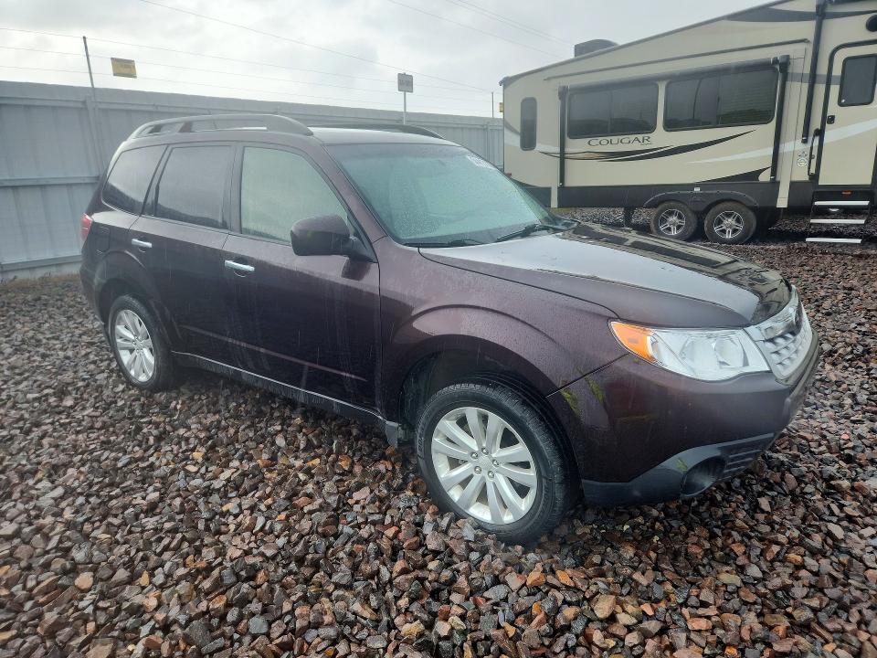 54413126 :رقم المزاد ، JF2SHADC0DG417127 vin ، 2013 Subaru Forester مزاد بيع