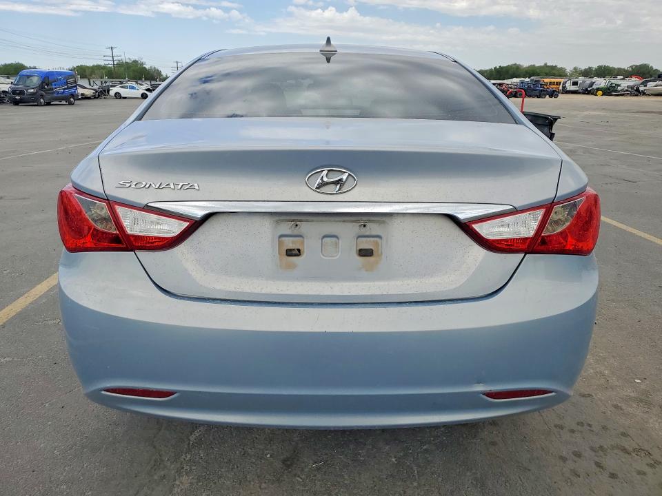 52860616 :رقم المزاد ، 5NPEB4AC0DH735330 vin ، 2013 Hyundai Sonata مزاد بيع