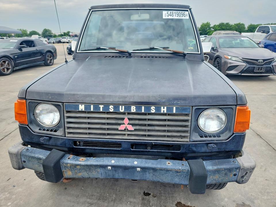 54819096 :رقم المزاد ، JA4FJ53E6JJ012705 vin ، 1988 Mitsubishi Montero مزاد بيع