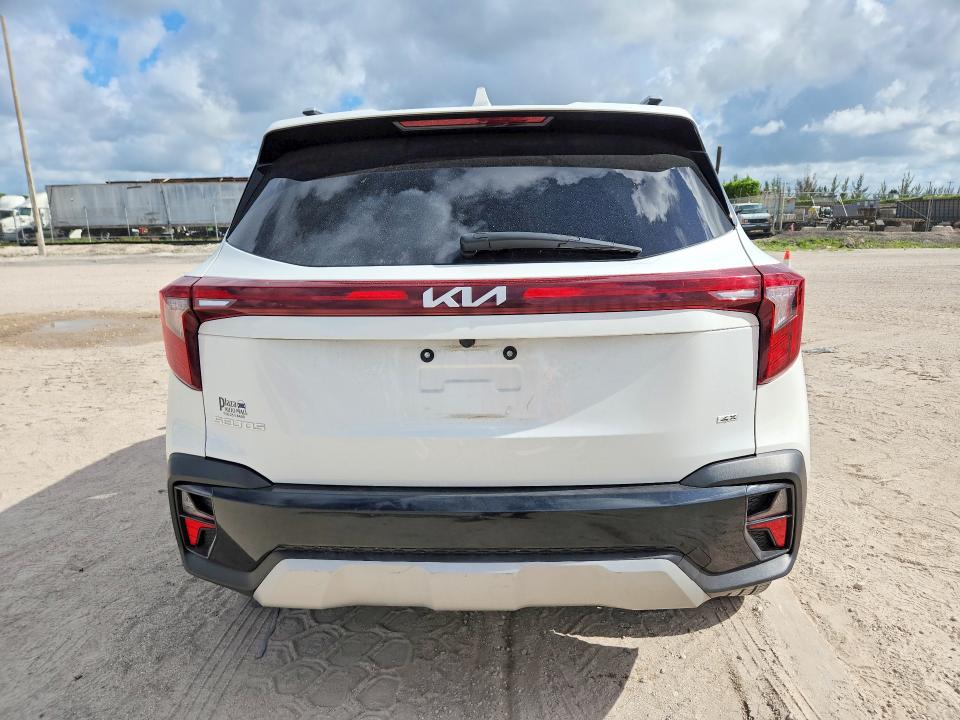 Продажа на аукционе авто 2024 Kia Seltos, vin: KNDETCA77R7490645, номер лота: 54471526