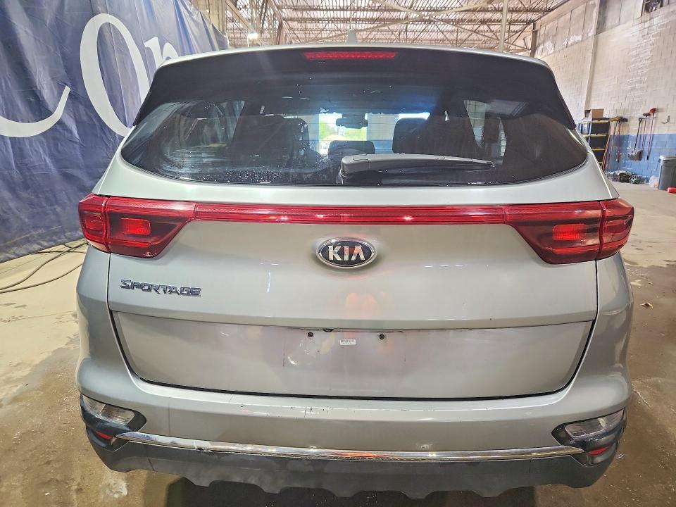 Продажа на аукционе авто 2020 Kia Sportage, vin: KNDPMCAC4L7732334, номер лота: 52261016