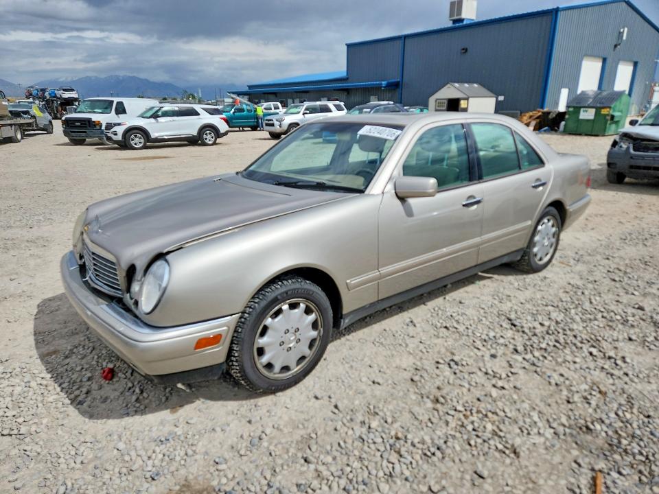 Aukcja sprzedaży 1998 Mercedes-benz E, vin: WDBJF82F5WX007348, numer aukcji: 52240706