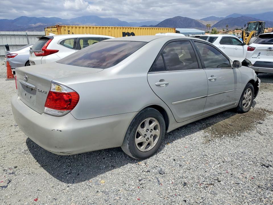 Aukcja sprzedaży 2005 Toyota Camry, vin: 4T1BE32K35U011967, numer aukcji: 54984106