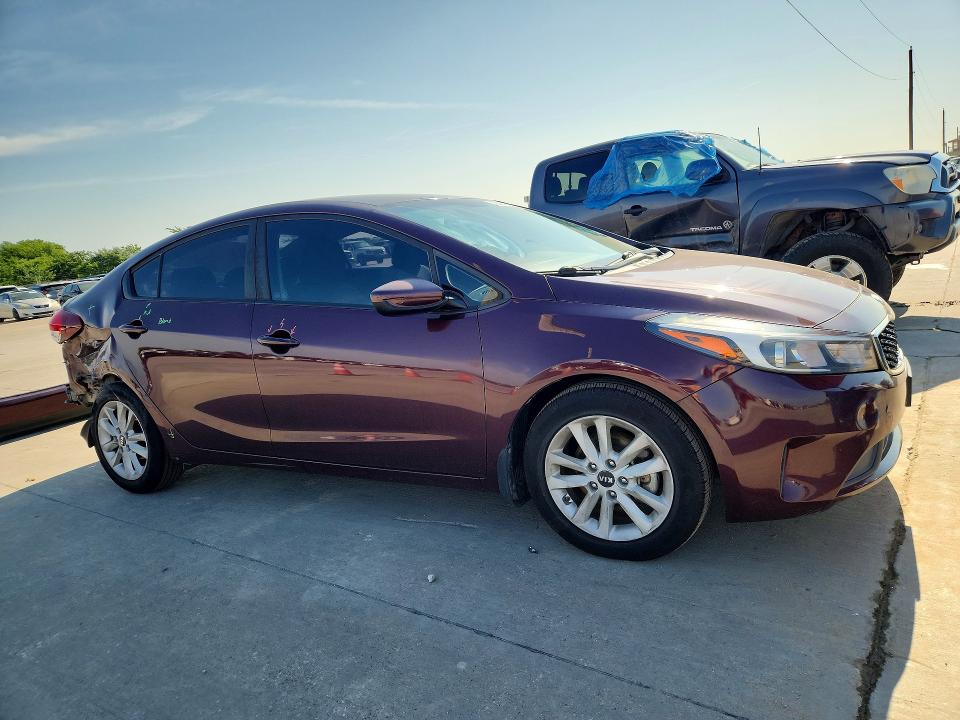 Продажа на аукционе авто 2017 Kia Forte, vin: 3KPFL4A70HE151508, номер лота: 55437516