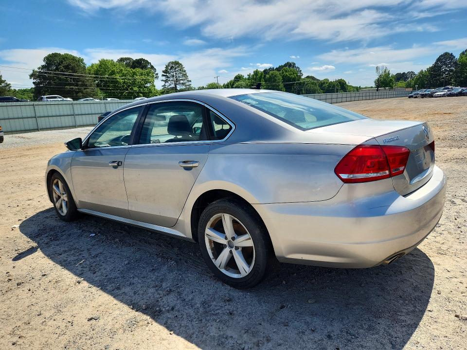 2012 Volkswagen Passat მანქანა იყიდება აუქციონზე, vin: 1VWBP7A37CC089569, აუქციონის ნომერი: 52991196