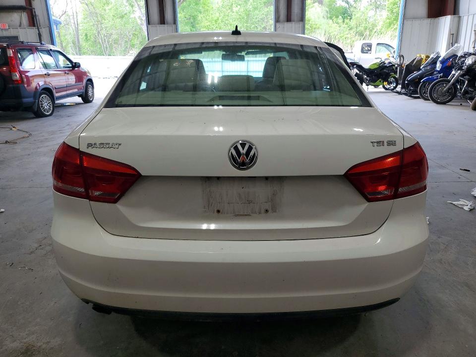 54102556 :رقم المزاد ، 1VWBT7A3XEC102488 vin ، 2014 Volkswagen Passat مزاد بيع