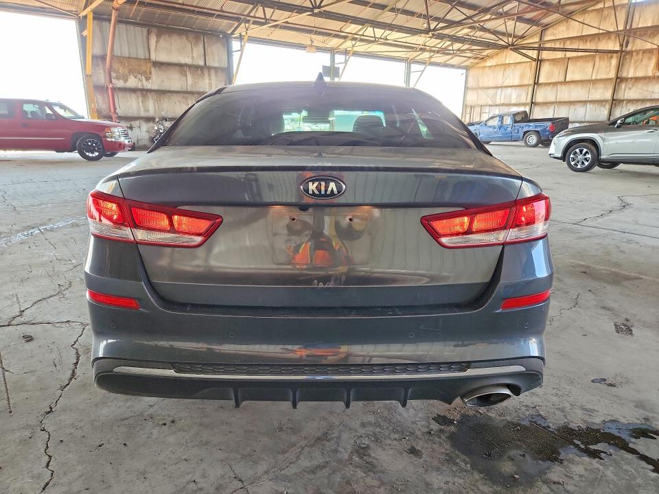 2020 Kia Optima მანქანა იყიდება აუქციონზე, vin: 5XXGT4L34LG445508, აუქციონის ნომერი: 51128136