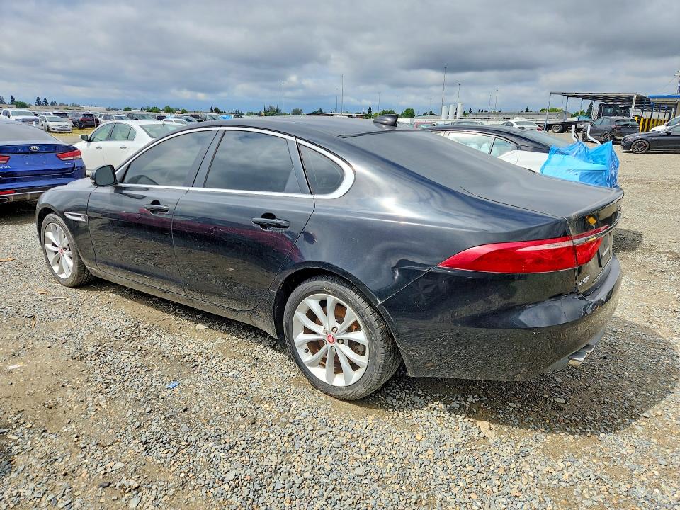 Продажа на аукционе авто 2017 Jaguar Xf, vin: SAJBD4BN0HCY47285, номер лота: 52250136