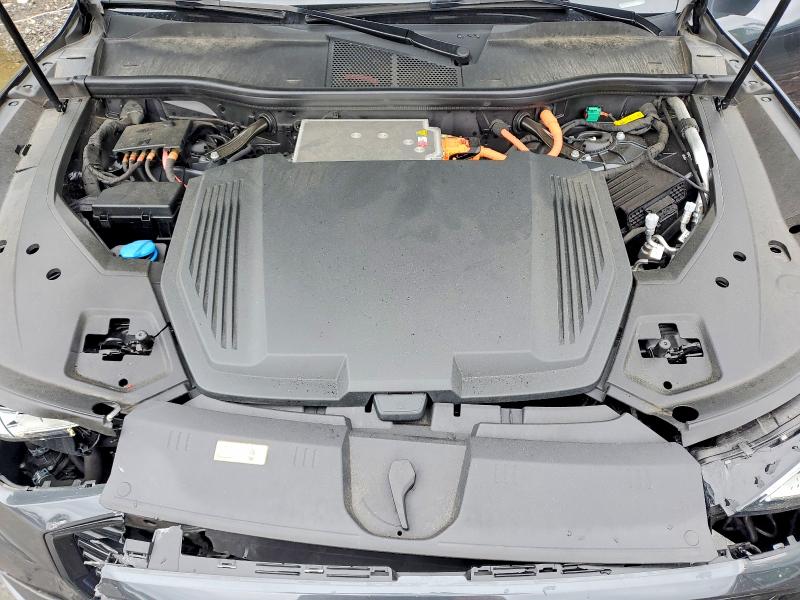 2021 Audi E-tron მანქანა იყიდება აუქციონზე, vin: WA1AAAGE5MB010701, აუქციონის ნომერი: 55091346