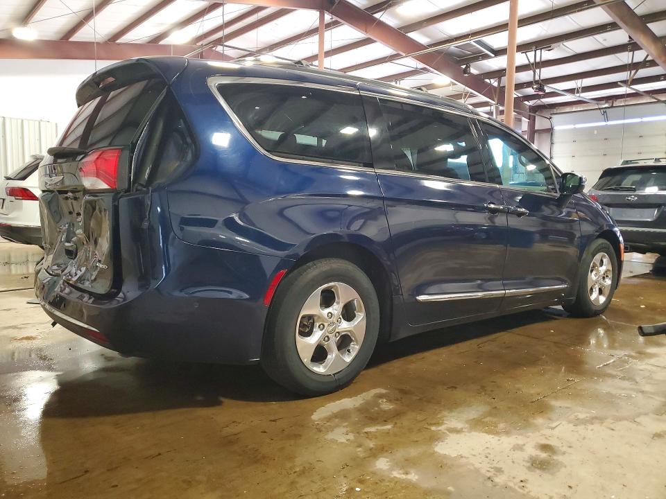 Продаж на аукціоні авто 2018 Chrysler Pacifica, vin: 2C4RC1N76JR229512, номер лоту: 52255366
