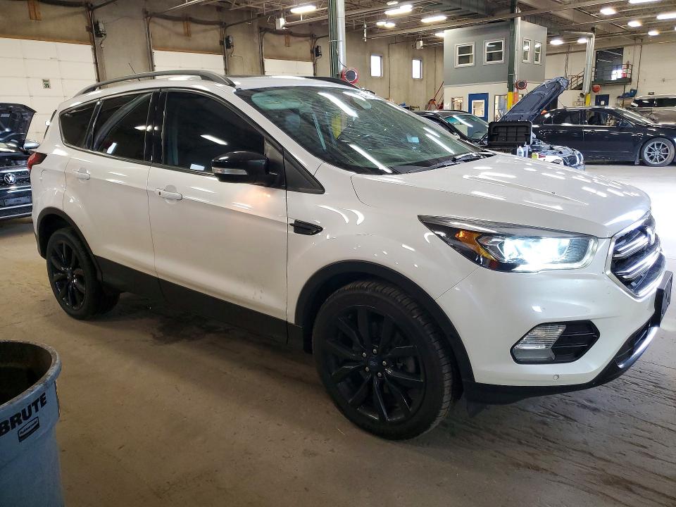 Продажа на аукционе авто 2019 Ford Escape, vin: 1FMCU9J96KUC13206, номер лота: 54135246