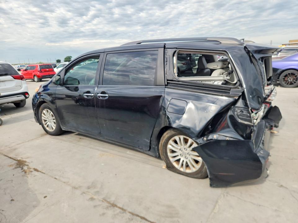 Продажа на аукционе авто 2011 Toyota Sienna, vin: 5TDYK3DC2BS120627, номер лота: 53647956