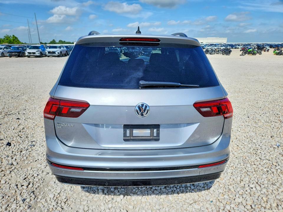 Продажа на аукционе авто 2021 Volkswagen Tiguan, vin: 3VV3B7AX3MM091135, номер лота: 55247206