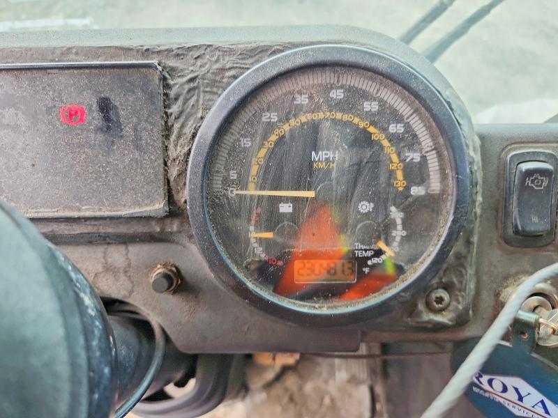 2011 Mack 600 მანქანა იყიდება აუქციონზე, vin: 1M2AV02C8BM008450, აუქციონის ნომერი: 52771826