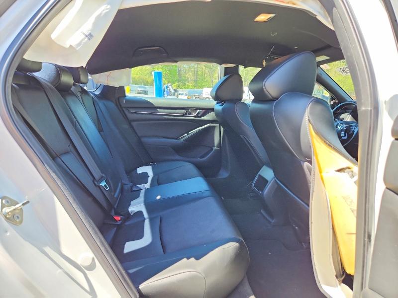 52549726 :رقم المزاد ، 1HGCV1F30LA025549 vin ، 2020 Honda Accord مزاد بيع
