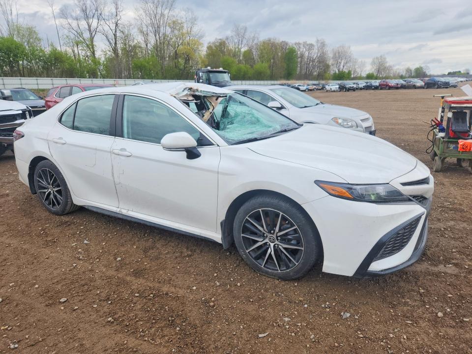 Aukcja sprzedaży 2022 Toyota Camry, vin: 4T1T11AK2NU655532, numer aukcji: 51841406