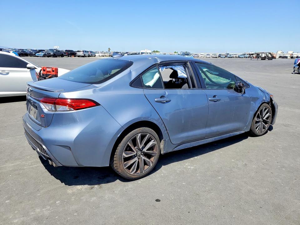 53413786 :رقم المزاد ، JTDS4RCE6LJ002732 vin ، 2020 Toyota Corolla مزاد بيع