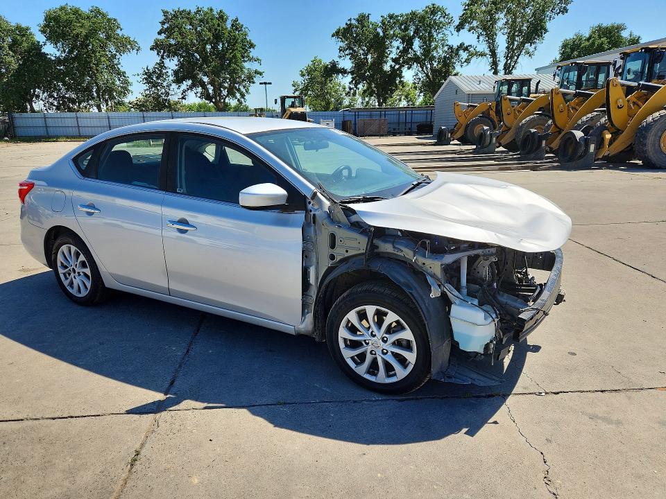 Aukcja sprzedaży 2018 Nissan Sentra, vin: 3N1AB7AP3JL641671, numer aukcji: 52255286