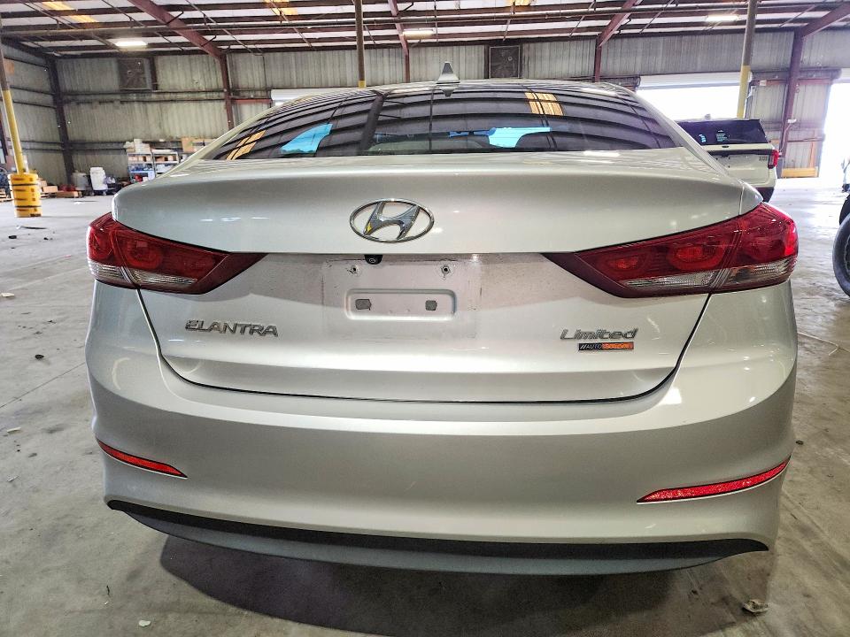 Продаж на аукціоні авто 2017 Hyundai Elantra, vin: 5NPD84LF8HH023221, номер лоту: 53325436