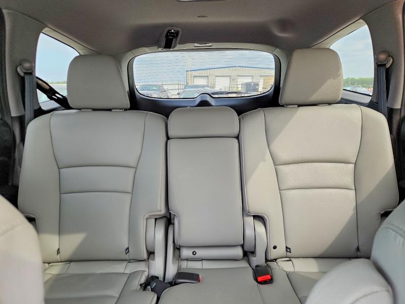 53629586 :رقم المزاد ، 5FNYF6H57KB070264 vin ، 2019 Honda Pilot مزاد بيع