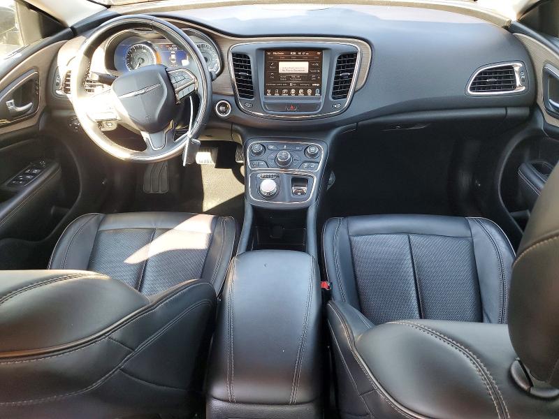52203456 :رقم المزاد ، 1C3CCCCG3FN567639 vin ، 2015 Chrysler 200 مزاد بيع