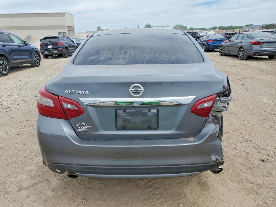 55038406 :رقم المزاد ، 1N4AL3AP6JC117306 vin ، 2018 Nissan Altima مزاد بيع
