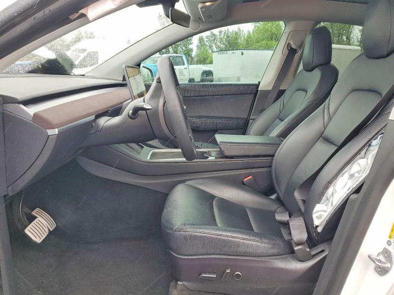 55062536 :رقم المزاد ، 7SAYGDEF8NF380865 vin ، 2022 Tesla Model Y مزاد بيع