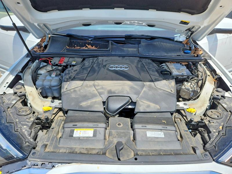 52945416 :رقم المزاد ، WA1AXBF73ND013044 vin ، 2022 Audi Q7 مزاد بيع