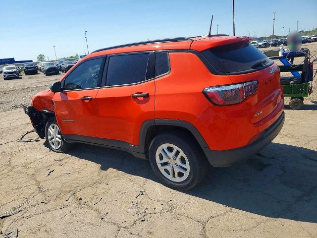 55420796 :رقم المزاد ، 3C4NJDAB1JT101045 vin ، 2018 Jeep Compass مزاد بيع