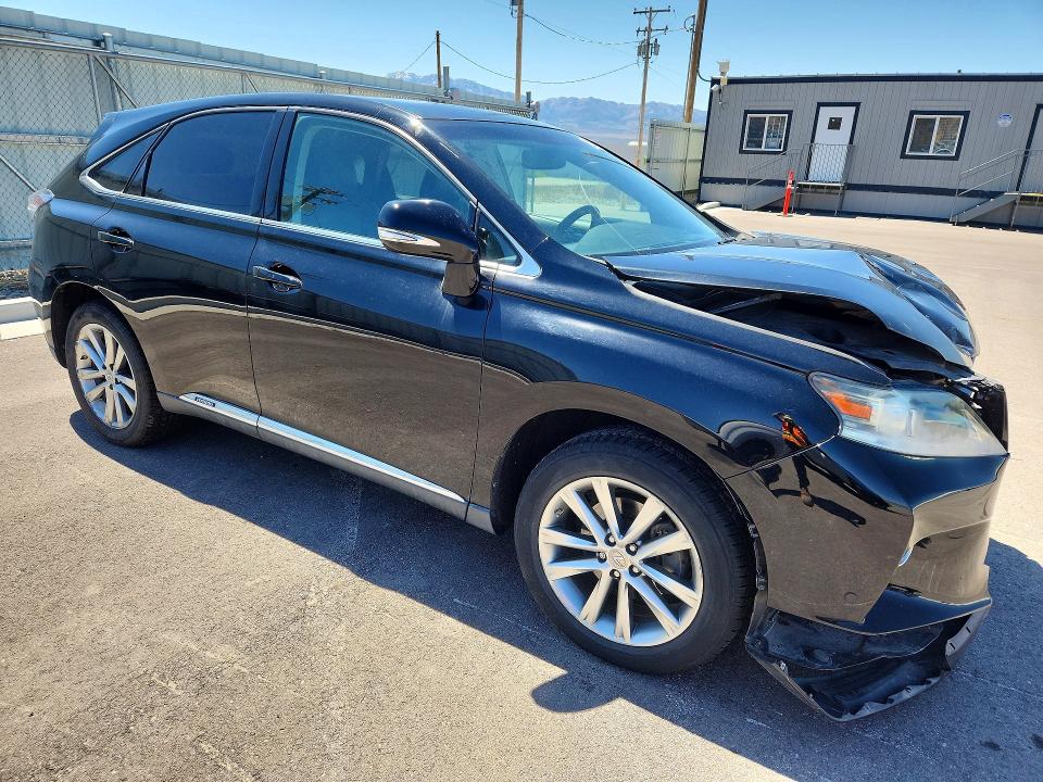 52669206 :رقم المزاد ، 2T2ZB1BA7FC003551 vin ، 2015 Lexus Rx مزاد بيع