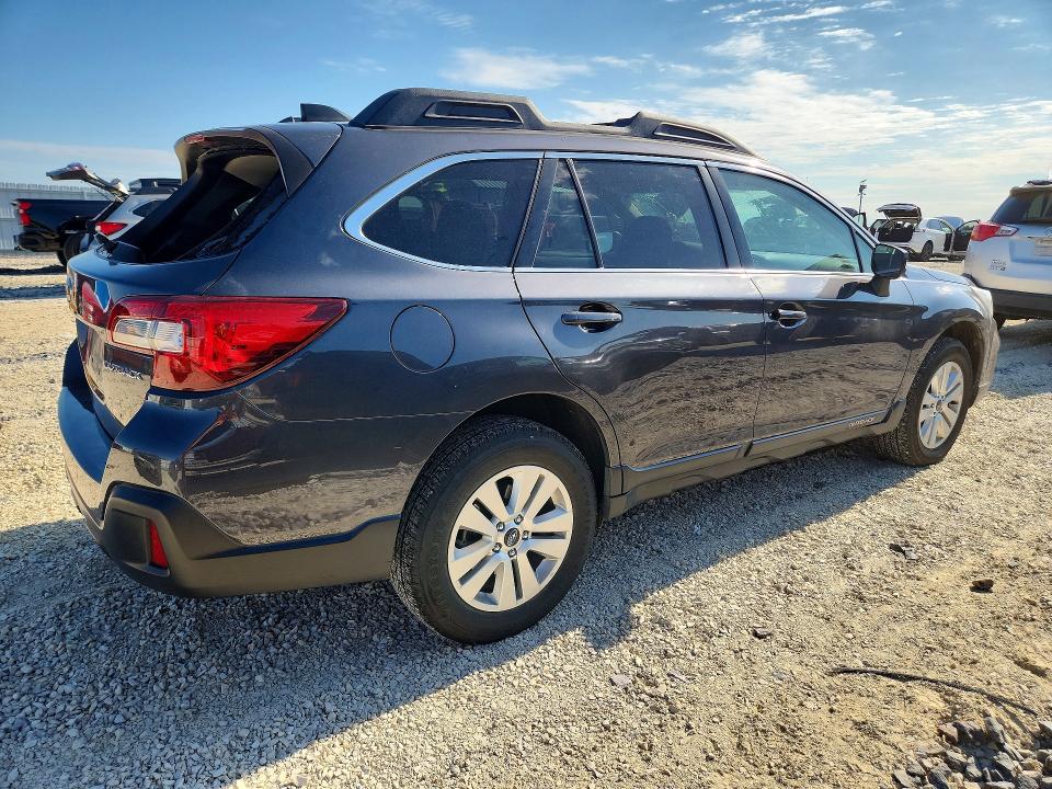 Продаж на аукціоні авто 2018 Subaru Outback, vin: 4S4BSACC9J3274470, номер лоту: 52953806